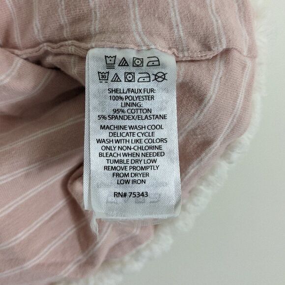 Tahari Cream Faux Fur Toddler Girl Vest Size 5 - Picture 6 of 8